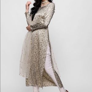 Pakistani Indian suit